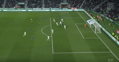 什么是“博弈中的情绪传染”？解析牌桌情绪同步机制。（牌桌上的情绪传染是什么？剖析博弈里情绪同步的机制）